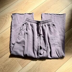 PINK Victoria's Secret Lavender Wide Leg Sweatpants NWOT never worn just washed